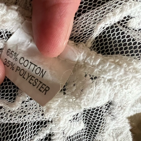 Gorgeous ivory lace duster - Picture 7 of 9